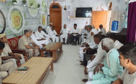 हिसार में डीएसपी देवेंद्र नैन ने गांवों में सुनीं समस्याएं:मौके पर समाधान किया, बोले-सेवा पखवाड़ा औपचारिकता नहीं, बल्कि समाज की जरूरत
