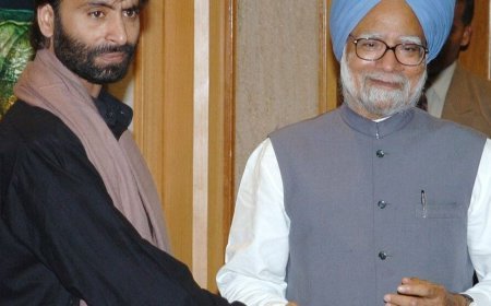 यासीन मलिक बोला-हाफिज से मिलवाने पर मनमोहन ने धन्यवाद दिया:आतंकी का दावा- IB ने कहा था, पाकिस्तान से बातचीत आतंकी नेताओं के बिना सार्थक नहीं