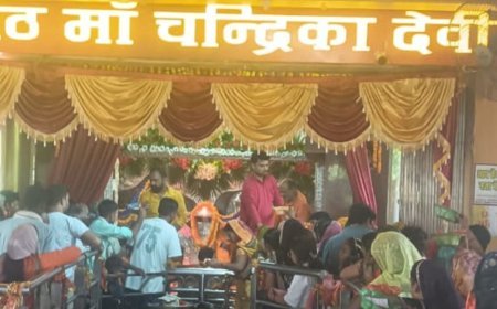 मां चंद्रिका देवी मंदिर में उमड़े श्रद्धालु:शारदीय नवरात्रि से पहले अमावस्या पर हजारों भक्तों ने किए दर्शन