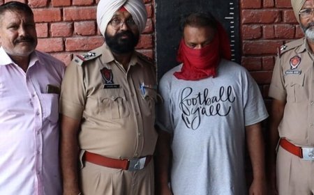 अमृतसर में हवाला नेटवर्क से जुड़े 3 पकड़े:पाकिस्तानी हेंडलर्स से जुड़े हैं आरोपी, 10 मॉडर्न हथियार भी बरामद