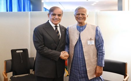 Pak के जाल में फंसता जा रहा बांग्लादेश, UNGA से इतर यूनुस ने शहबाज शरीफ से की मुलाकात