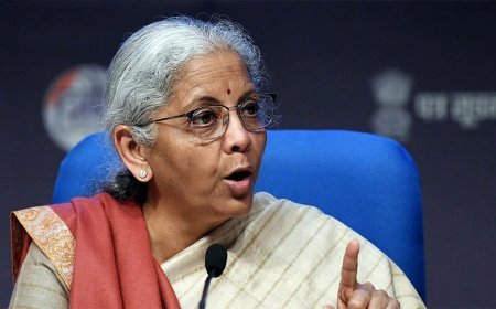 भारत अपनी मजबूत आर्थिक बुनियाद से अनिश्चितता में भी जुझारू बना रहाः सीतारमण