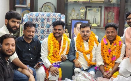 सरदार भगत सिंह राजकीय स्नातकोत्तर महाविद्यालय रुद्रपुर में छात्रसंघ चुनाव में अध्यक्ष,  एवं विश्वविद्यालय प्रतिनिधि पदों पर