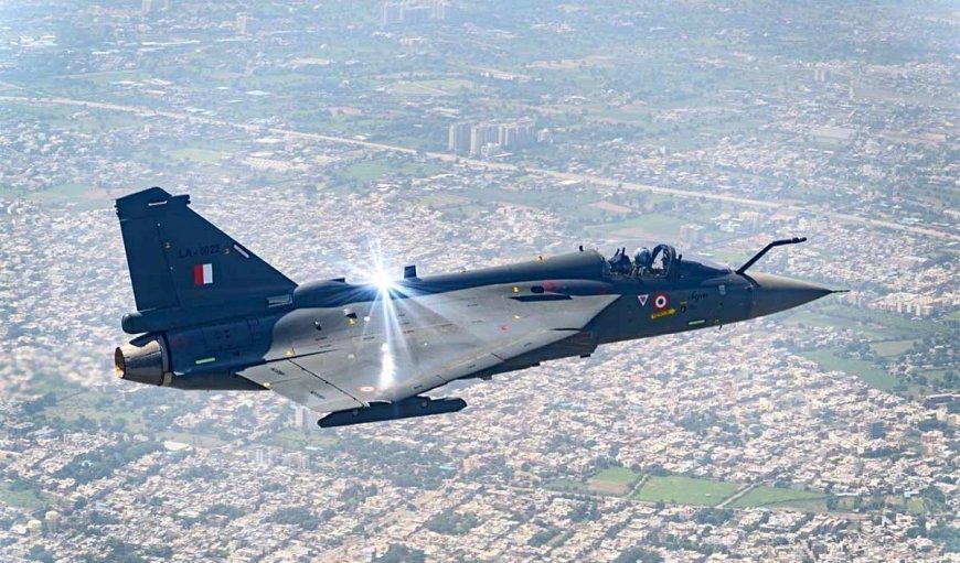 अरब सागर में नौसेना का युद्धाभ्यास, पाकिस्तान में खौफ का माहौल