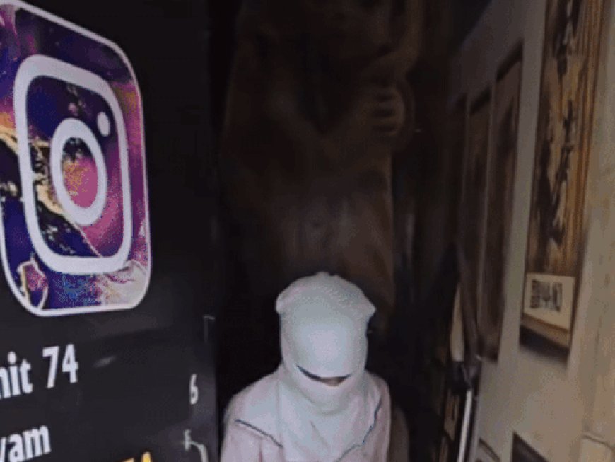 करनाल में पुलिस की कैफे पर रेड:केबिन में छिपे मिले युवक-युवतियां, 200 रुपए प्रति घंटा लिया किराया; संचालक फरार