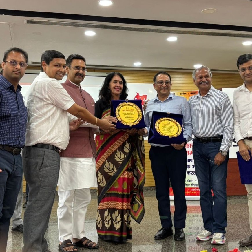 सोनीपत में स्पीकर कल्याण बोले- युवाओं को अच्छे संस्कार जरूरी:भाविप के कार्यक्रम में मेधावी स्टूडेंट्स सम्मानित; संस्कृति और संस्कारों का महत्व बताया