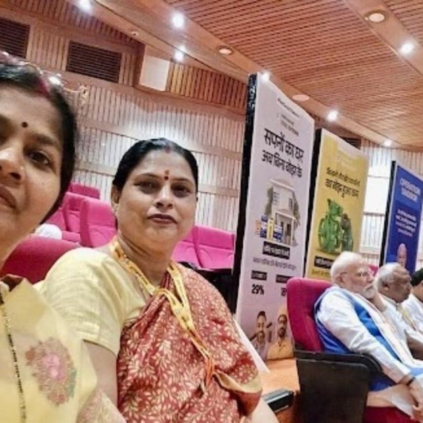 भाजपा सांसदों की वर्कशॉप में सबसे पीछे बैठे मोदी:पार्टी ने GST स्लैब में बदलाव पर प्रधानमंत्री को धन्यवाद दिया