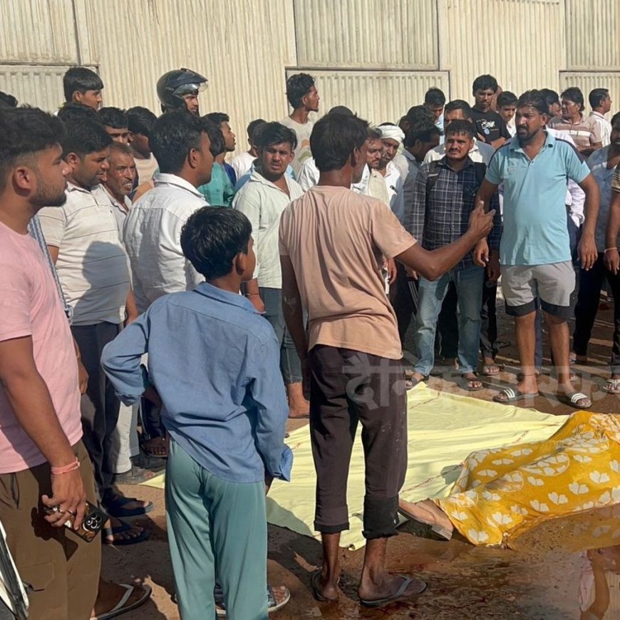 हांसी में हाईवे पर पुल से गिरी कार:दिल्ली के दंपती की मौत, रिश्तेदार से मिलने जा रहे थे