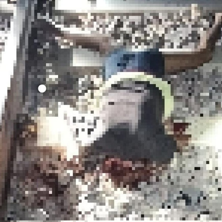 बुढ़वल स्टेशन पर मिला अज्ञात व्यक्ति का क्षत-विक्षत शव:सिर शरीर से अलग, शव को पोस्टमार्टम के लिए भेजा