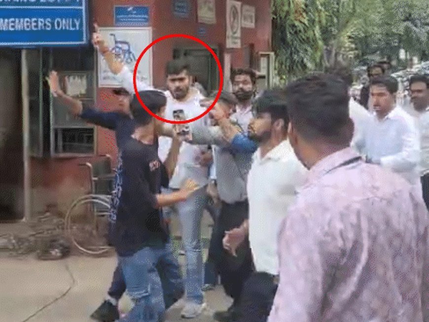 DUSU इलेक्‍शन- किरोड़ीमल कॉलेज में NSUI-ABVP कार्यकर्ता भिड़े:छात्रा का मौजूदा अध्यक्ष पर मारपीट का आरोप; NSUI प्रत्याशी बोलीं- धांधली हो रही