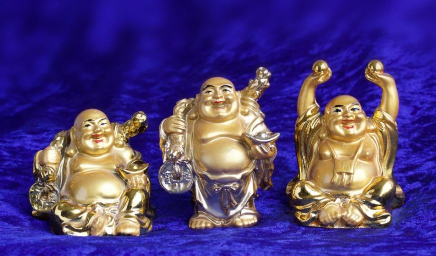 Feng Shui Tips: ऑफिस डेस्क पर रखें ये 3 फेंगशुई चीजें, तुरंत मिलेगा प्रमोशन और करियर में उछाल!