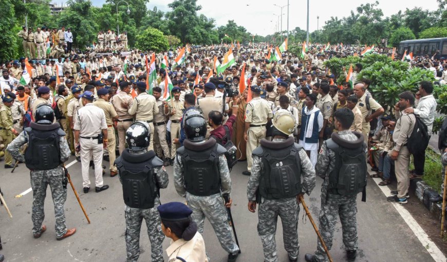 Government Jobs: मध्य प्रदेश में निकली 500 पदों पर भर्ती, 12वीं पास करें अप्लाई