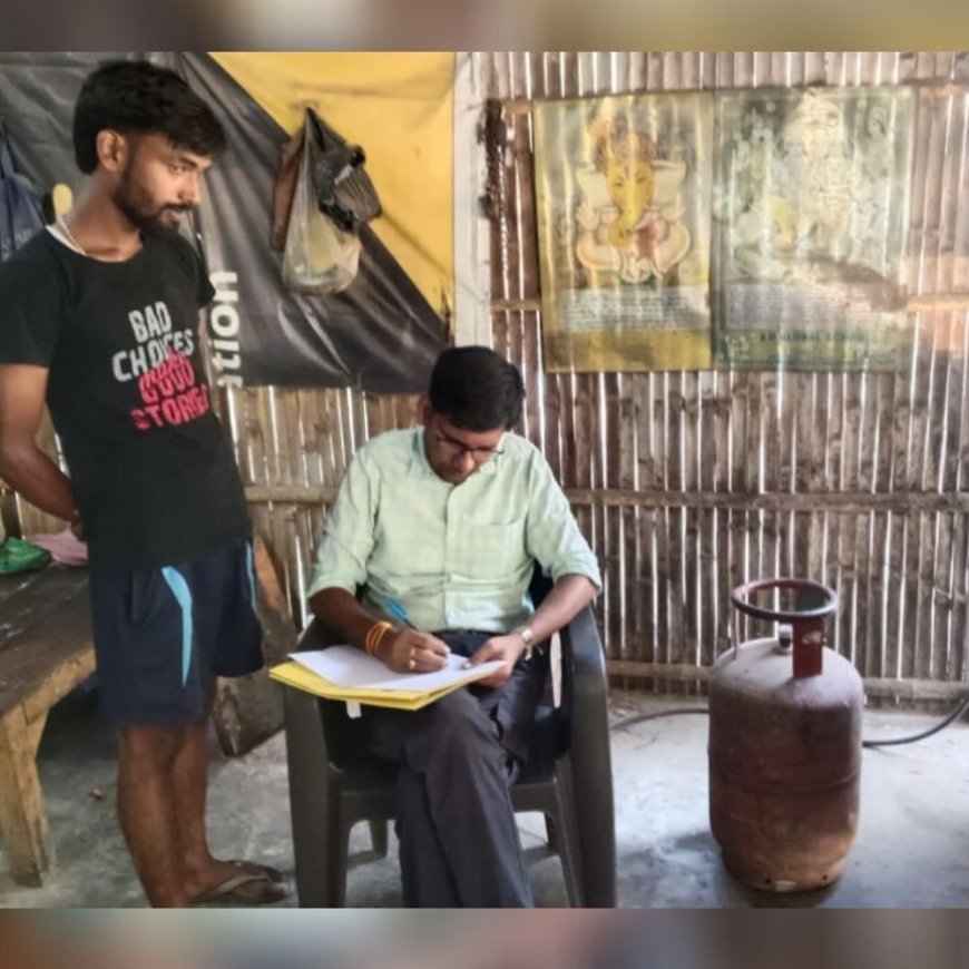 बीकेटी में घरेलू गैस सिलेंडर का अवैध इस्तेमाल:दो मिठाई की दुकानों पर कार्रवाई, सिलेंडर किए सीज