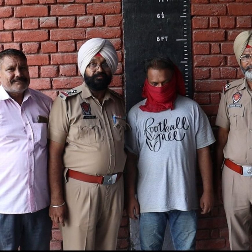 अमृतसर में हवाला नेटवर्क से जुड़े 3 पकड़े:पाकिस्तानी हेंडलर्स से जुड़े हैं आरोपी, 10 मॉडर्न हथियार भी बरामद