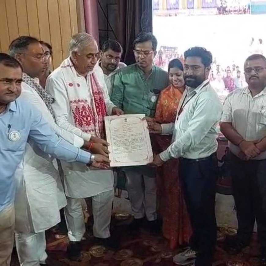 करौली में 323 युवाओं को मिला नियुक्ति पत्र:रोजगार उत्सव में नवनियुक्त कार्मिकों से ईमानदारी और निष्ठा से काम करने का आग्रह