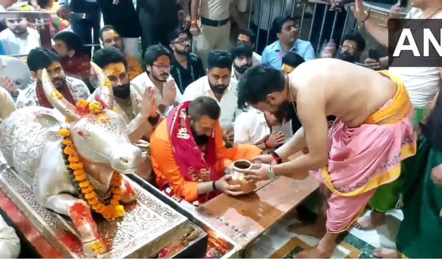 Bollywood Wrap Up | महाकालेश्वर मंदिर पहुंचे Sanjay Dutt, भगवान भोलेनाथ के चरणों में टेका माथा