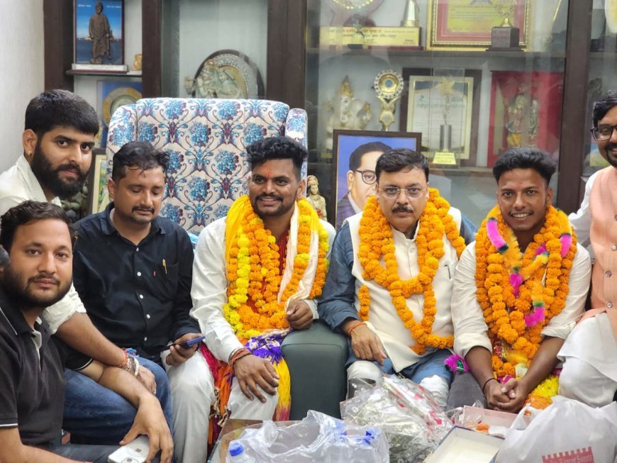 सरदार भगत सिंह राजकीय स्नातकोत्तर महाविद्यालय रुद्रपुर में छात्रसंघ चुनाव में अध्यक्ष, एवं विश्वविद्यालय प्रतिनिधि पदों पर