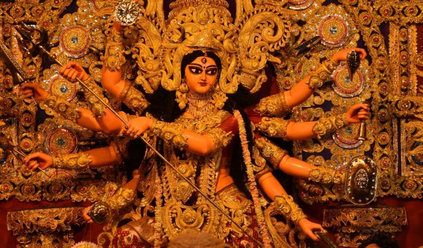 शारदीय नवरात्रि: महाष्टमी पर मां महागौरी को ऐसे करें प्रसन्न, जानें पूजा विधि, भोग और मंत्र