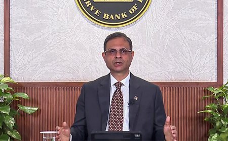 RBI Monetary Policy 2025 | भारतीय रिजर्व बैंक का मास्टरस्ट्रोक! रेपो रेट में नो चेंज, अर्थव्यवस्था की रफ्तार बढ़ी