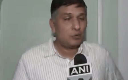 भारत-पाक मैच कमाई पर बोले AAP नेता सौरभ भारद्वाज:पुलवामा हमले के 26 शहीद परिवारों में बांटे राशि; कहा- भाजपा झूठ फैला रही