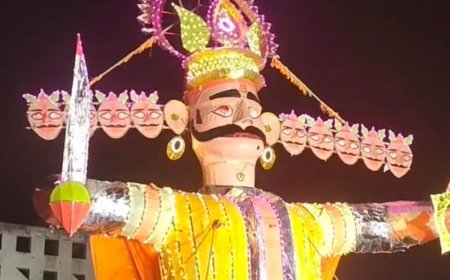 कानपुर में 90 फीट रावण के पुतले का दहन:परेड रामलीला मैदान में होगा दहन, यूपी के ऊंचे रावणों में शामिल