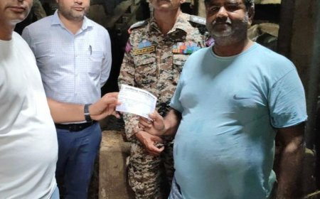 डेयरी संचालकों से वसूला 63 हजार जुर्माना:अलीगढ़ में नगर निगम लगातार कर रहा कार्रवाई, देर शाम को निकली अधिकारियों की टीम