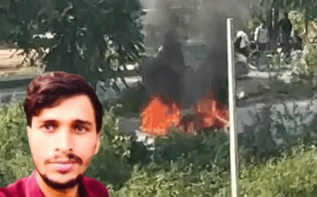 फरीदाबाद में CNG गाड़ी में लगी आग, ड्राइवर जिंदा जला:लीकेज होते ही लॉक हुए दरवाजे, अंदर फंसा रहा; 3 साल पहले खरीदी थी कार