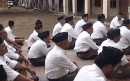 गोरखपुर में RSS शताब्दी वर्ष पर कार्यक्रम का आयोजन:स्वयंसेवकों के बलिदान को याद कर राष्ट्र सर्वोपरि के भावना को दिया बढ़ावा