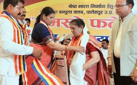 फतेहपुर में 'स्वर्णिम भविष्य सम्मेलन' संपन्न:शिक्षा, राजनीति, सामाजिक उत्थान पर हुई चर्चा; कई जिलों से पहुंचे विद्वान