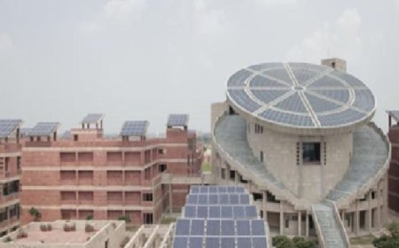 रोहतक में हरियाणवी कलाकारों को कल मिलेंगे अवॉर्ड:सुपवा यूनिवर्सिटी में तैयारियों में जुटे आयोजक; हाइफा देगा लाइफटाइम गौरव सम्मान