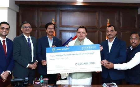 मुख्यमंत्री राहत कोष में L&T ने सीएम धामी को सौंपा 5 करोड़ का चेक