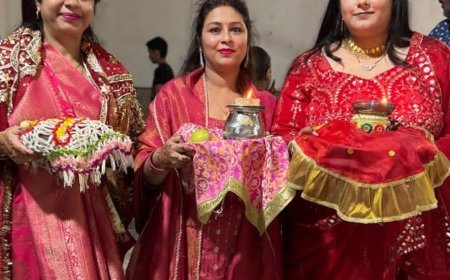 रामपुर में करवाचौथ पर छतें हुईं गुलजार:सजी-धजी महिलाओं ने निहारा चांद, छलनी से चांद का दर्शन कर किया पूजन