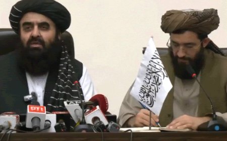 अफगानी मंत्री ने महिला पत्रकारों की एंट्री रोकी:प्रियंका का PM से सवाल- महिलाओं का अपमान कैसे होने दिया; केंद्र बोला- हमारा कोई रोल नहीं