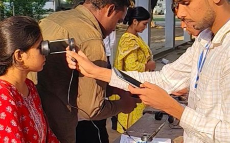 कौशांबी में 7 केंद्रों पर PCS परीक्षा शुरू:2688 परीक्षार्थी देंगे एग्जाम, दो पालियों में होगी आयोजित