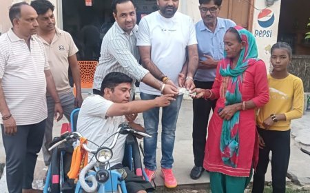 खैरथल में बेटियों की शादी के लिए दी आर्थिक मदद:सामाजिक सहयोग रोटी बैंक ने सौंपी रकम, भामाशाहों से आगे आने की अपील