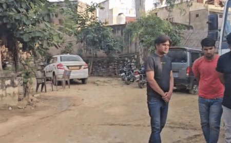 कनार्टक से कंटेनर लूटने वाले बदमाश नूंह से गिरफ्तार:18 लाख का माल बेचने के फिराक में, मुंबई से बेंगलुरु जा रही थी गाड़ी