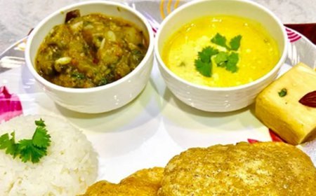 Govardhan Puja 2025: गोवर्धन महाराज के लिए घर पर बनाएं स्वादिष्ट अन्नकूट प्रसाद, जानिए इसे बनाने की विधि