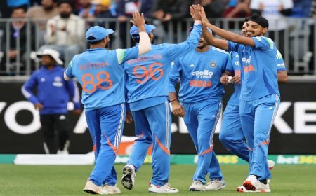 IND vs AUS 2nd ODI: एडिलेड में भारत-ऑस्ट्रेलिया के बीच दूसरा वनडे मैच, जानें समय से लेकर लाइव स्ट्रीमिंग की पूरी जानकारी