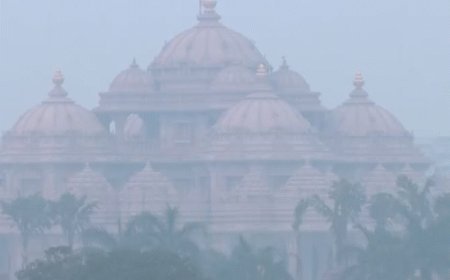 दिल्ली के बुराड़ी में कृत्रिम बारिश का टेस्ट सफल:राजधानी में एयर क्वालिटी और खराब, AQI 353; आनंद विहार में AQI 500 पार हुआ
