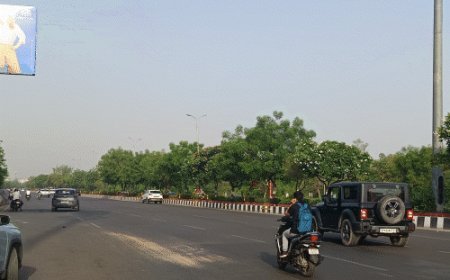 लालबाग में बहुत खराब श्रेणी में एयर क्वालिटी:सांस संबंधित लंबी बीमारी होने का खतरा, अलीगंज में भी खराब हालात