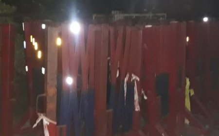 मेरठ सेंट्रल मार्केट में आज चलेगा बुलडोजर:ढहाया जाएगा अवैध कांप्लेक्स, दुकानों से रातभर सामान समेटते रहे दुकानदार