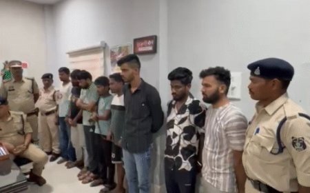 ऑनलाइन बेटिंग-ऐप से 50 करोड़ की ठगी:शॉपिंग-वेबसाइट से छत्तीसगढ़ की छात्रा से भी फ्रॉड, मुंबई से कर रहे थे ऑपरेट, बिहार-महाराष्ट्र के हैं आरोपी