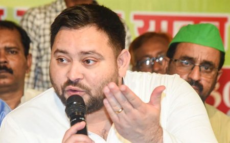 बिहार में तेजस्वी के नाम पर मुहर मजबूरी भरी स्वीकृति