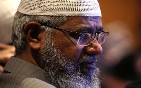 शेख हसीना ने किया था बैन, अब भारत के भगोड़े जाकिर नाईक के लिए बांग्लादेश ने बिछाया रेड कॉर्पेट