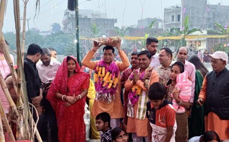 पूर्वांचल समाज के लोक आस्था के महापर्व छठ पूजा के अवसर पर विधायक शिव अरोरा ने जगह जगह छठ घाटों का किया भ्रमण*