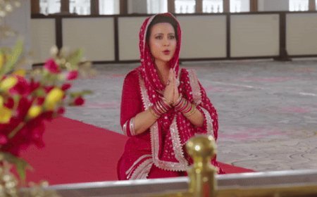 दिग्विजय को भाया महाराष्ट्र के सीएम की पत्नी का भजन:अमृता फडणवीस का गीत सुनकर लिखा- अच्छा लगा; 4 दिन में 4.5 मिलियन से ज्यादा व्यूज