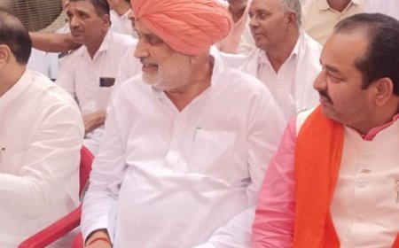 कैथल में कृषि मंत्री को नहीं मिली मंच पर कुर्सी:दर्शकों में मंची से नीचे आकर बैठे, जमकर प्रोटोकोल टूटे