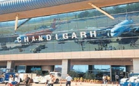 चंडीगढ़ में हवाई सेवा ठप, रनवे रिपेयर हो रहा:सिर्फ एक फ्लाइट उड़ी, दिल्ली के ट्रेनों की सीटें फुल, किराया 15 हजार पहुंचा