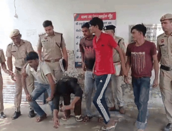 नूंह पुलिस ने अरेस्ट किए 5 साइबर ठग:सोने की नकली ईंट बेचने का झांसा दिया, मुंबई और तेलंगाना के लोगों को ठगा