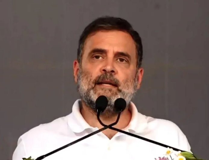 बिहार चुनाव में राहुल गांधी की पहली सभा, दिया मेड इन बिहार का नारा